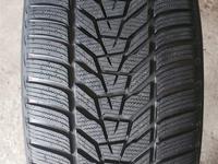 275/45R18 Hankook Winter i* cept evo3 X W330 107V Зимний за 70 000 тг. в Алматы