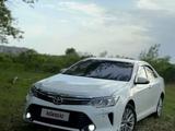 Toyota Camry 2015 года за 12 000 000 тг. в Актобе