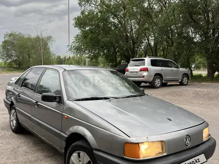Volkswagen Passat 1990 года за 1 000 000 тг. в Караганда