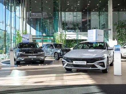 Hyundai Premium Al-Farabi в Алматы – фото 2