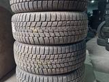 235/60R17 BRIDGESTONE за 90 000 тг. в Алматы