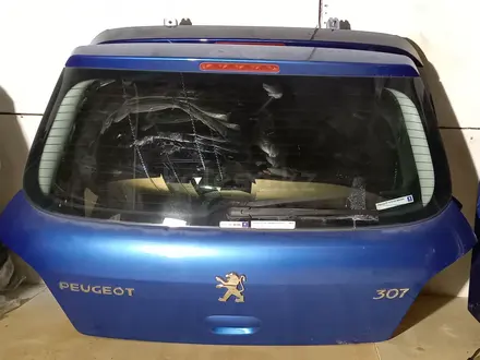 Крышка багажника на Peugeot 307 за 40 000 тг. в Алматы