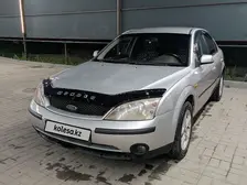 Ford Mondeo, 2001