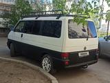 Volkswagen Multivan 1998 года за 5 100 000 тг. в Уральск – фото 3