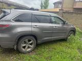 Toyota Highlander 2016 годаүшін12 000 000 тг. в Актобе – фото 2