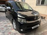 Toyota Voxy 2008 года за 7 100 000 тг. в Жаркент