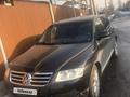 Volkswagen Touareg 2004 годаүшін4 000 000 тг. в Алматы