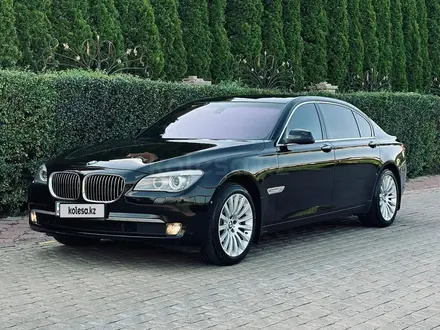 BMW 750 2012 года за 13 000 000 тг. в Алматы – фото 8