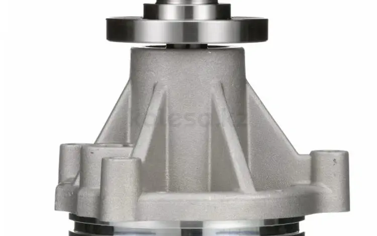 Помпа Ford Lincoln 4.6 5.4 L за 25 000 тг. в Алматы