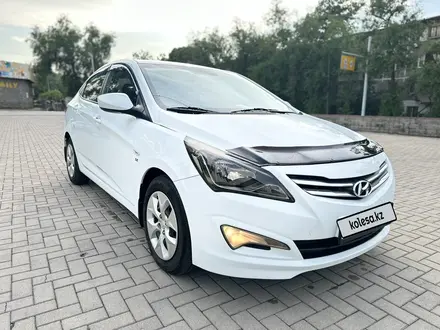 Hyundai Solaris 2014 года за 6 200 000 тг. в Алматы – фото 2