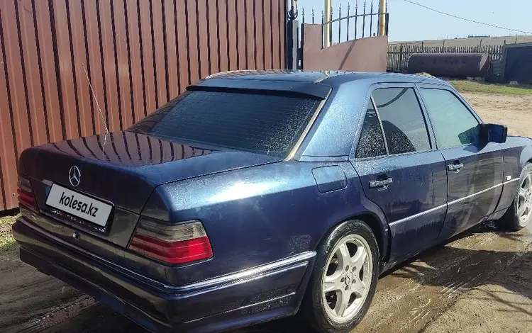 Mercedes-Benz E 200 1994 года за 2 000 000 тг. в Карабалык (Карабалыкский р-н)