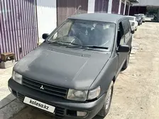 Mitsubishi RVR, 1994