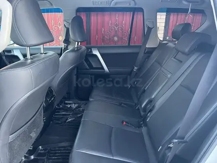 Toyota Land Cruiser Prado 2014 года за 18 000 000 тг. в Актобе – фото 10