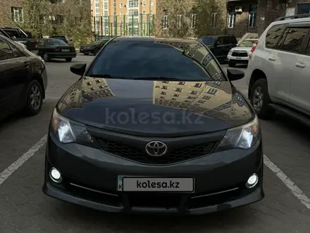 Toyota Camry 2012 года за 8 100 000 тг. в Актау