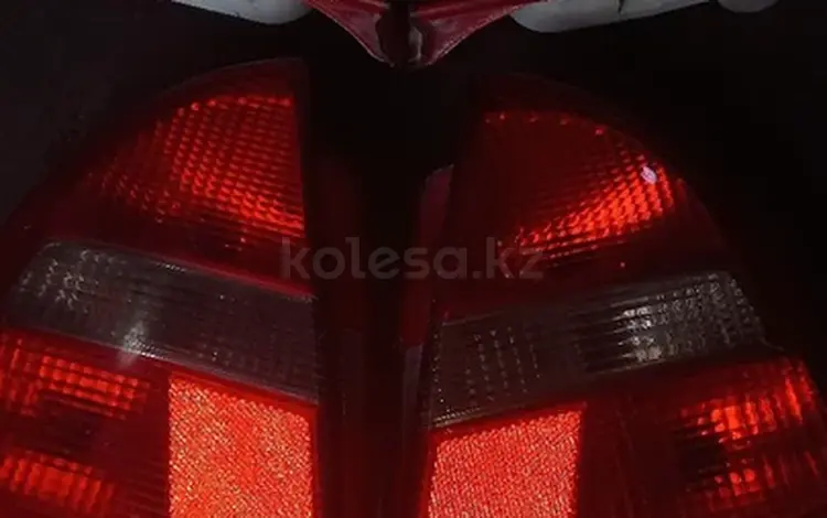 Задние плафоны на митсубиси каризма рестаилүшін15 000 тг. в Алматы