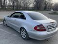 Mercedes-Benz CLK 240 2002 года за 3 999 999 тг. в Усть-Каменогорск – фото 2