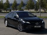 Toyota Camry 2018 годаүшін10 900 000 тг. в Уральск