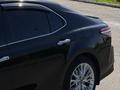 Toyota Camry 2018 года за 10 900 000 тг. в Уральск – фото 6