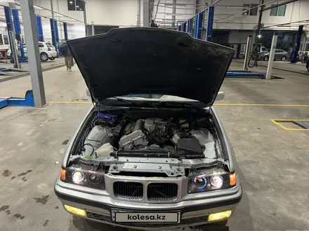 BMW 318 1995 года за 1 300 000 тг. в Алматы – фото 26