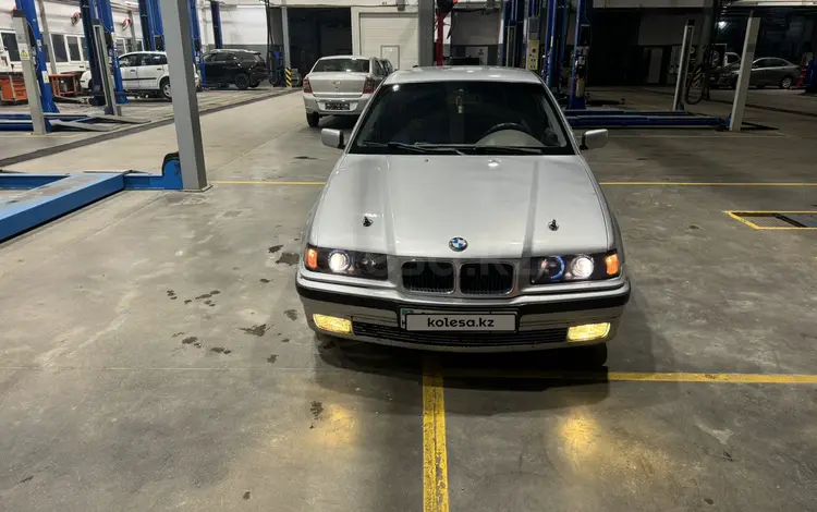 BMW 318 1995 года за 1 300 000 тг. в Алматы