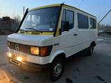 Mercedes-Benz Sprinter 1995 годаfor2 500 000 тг. в Астана