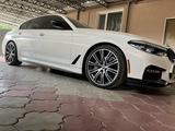 BMW 540 2017 года за 24 900 000 тг. в Алматы – фото 2