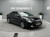 Toyota Camry 2015 годаүшін10 200 000 тг. в Атырау – фото 2