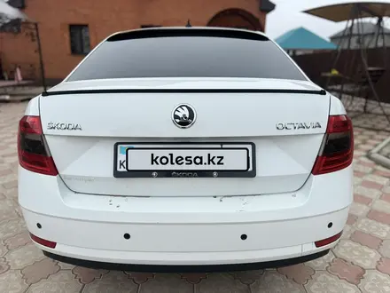 Skoda Octavia 2019 года за 7 200 000 тг. в Актобе – фото 3