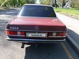 Mercedes-Benz E 230 1983 года за 4 500 000 тг. в Алматы – фото 2