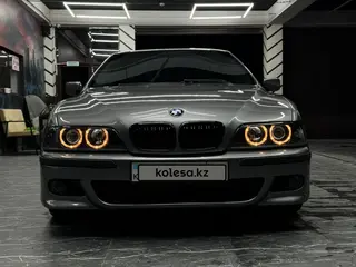 BMW 528