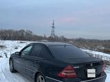 Mercedes-Benz C 240 2002 годаfor3 000 000 тг. в Алматы – фото 3