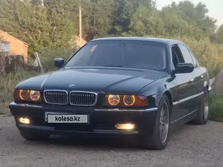 BMW 728