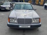 Mercedes-Benz E 200 1988 годаүшін985 000 тг. в Тараз