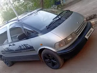 Toyota Previa, 1993