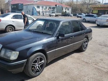 Mercedes-Benz E 260 1989 года за 1 200 000 тг. в Астана – фото 5