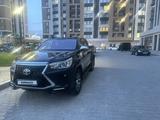 Toyota Hilux 2016 года за 15 300 000 тг. в Шымкент