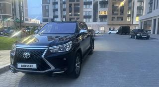 Toyota Hilux 2016 года за 15 300 000 тг. в Шымкент