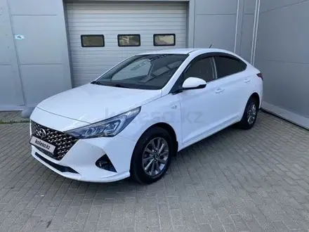 Hyundai Accent 2022 года за 8 900 000 тг. в Уральск