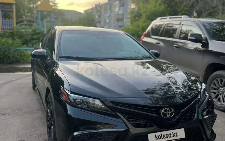 Toyota Camry 2021 годаүшін13 700 000 тг. в Астана