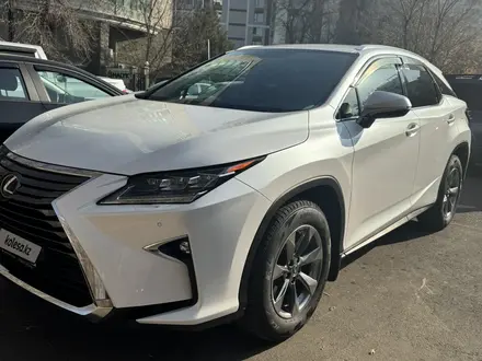 Lexus RX 300 2018 года за 15 500 000 тг. в Алматы