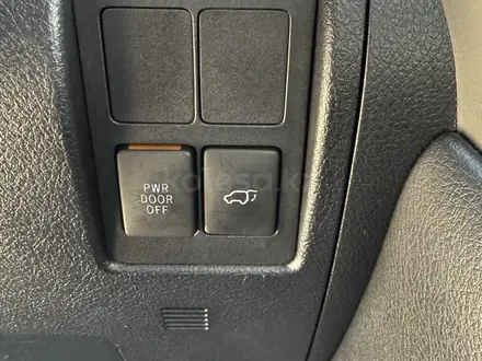 Toyota Land Cruiser 2013 года за 23 000 000 тг. в Актау – фото 17