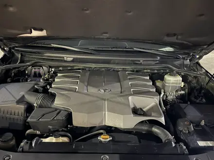 Toyota Land Cruiser 2013 года за 23 000 000 тг. в Актау – фото 32