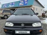 Volkswagen Golf 1997 года за 1 500 000 тг. в Зайсан – фото 2