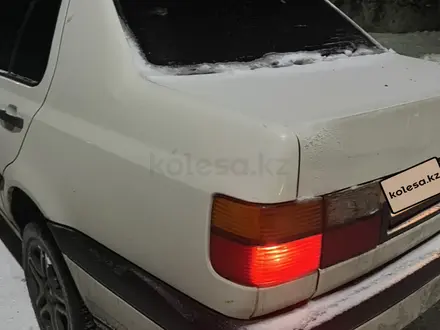 Volkswagen Vento 1993 года за 1 300 000 тг. в Астана