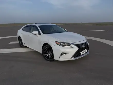Lexus ES 300h 2013 года за 8 500 000 тг. в Жанаозен – фото 12