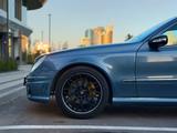 Mercedes-Benz E 320 2003 годаүшін5 600 000 тг. в Кокшетау – фото 5