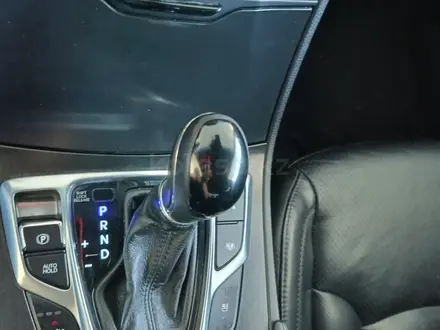 Hyundai Grandeur 2015 года за 6 444 800 тг. в Шымкент – фото 12