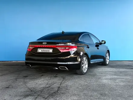 Hyundai Grandeur 2015 года за 6 444 800 тг. в Шымкент – фото 3