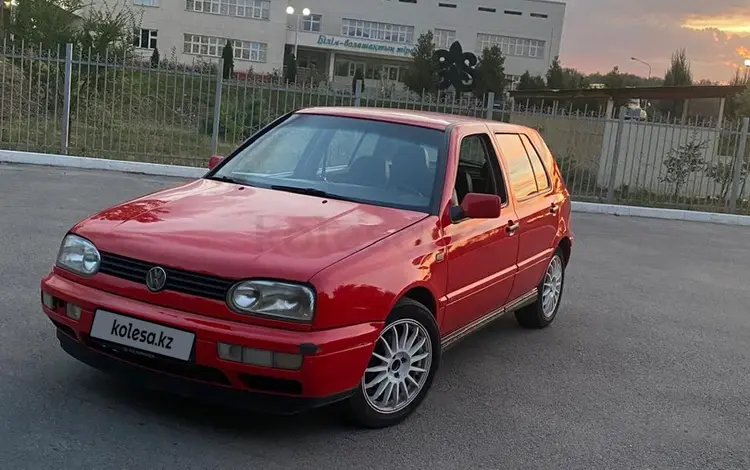 Volkswagen Golf 1997 года за 1 950 000 тг. в Алматы