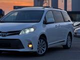 Toyota Sienna 2015 годаfor14 000 000 тг. в Актау – фото 2